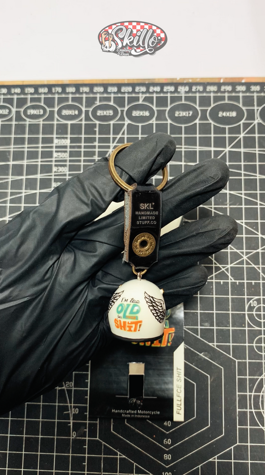 Mini Motorcycle Helmet Keychain Flat Old Shit – Skull Design Resin Collectible
