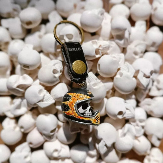 Mini Helmet Keychain – MT3 Rush Edition | 2.5cm Resin Hand-Painted Biker Collectible