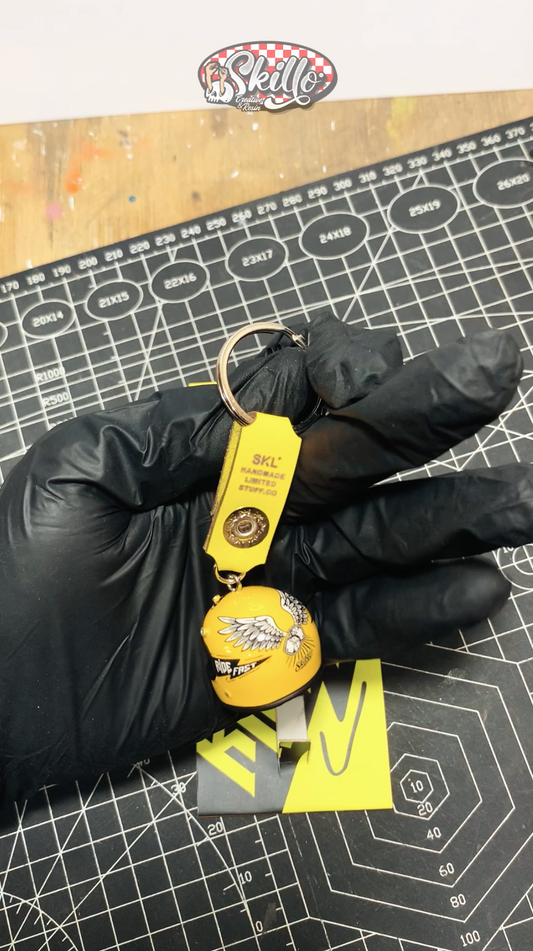 Mini Motorcycle Helmet Keychain Flat Ride Fast – Skull Design Resin Collectible